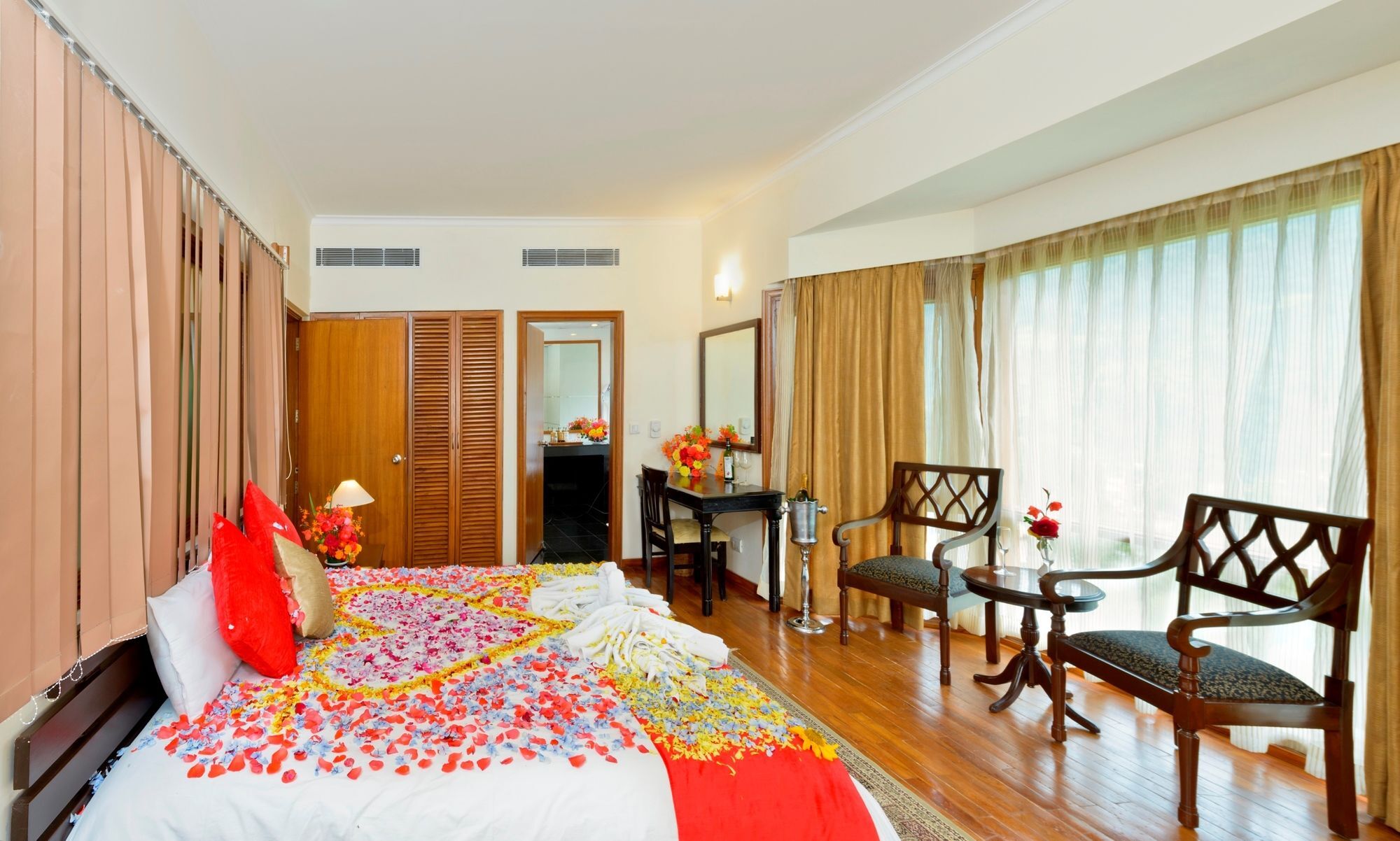Solang Valley Resort Palchan Exterior photo
